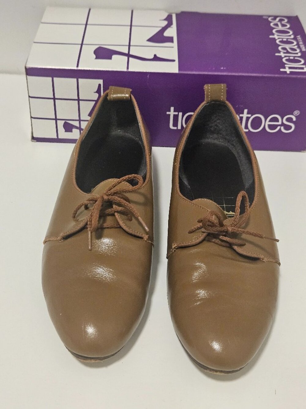 TicTacToes taupe dance shoes, 9M
